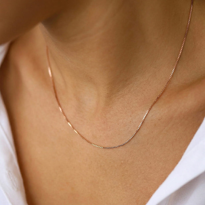 ILIANA 18K Rose Gold Venetian Box Chain Adjustable 18 Inch to 20 Inch 7571789 2