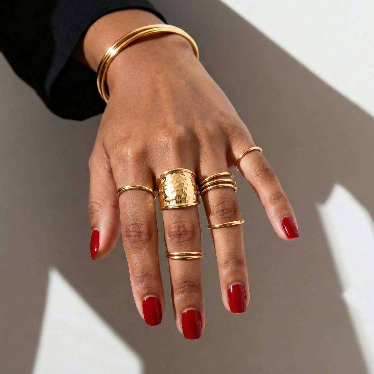 Maestro Collection - 9K Yellow Gold Hammered Etruscan Ring 7594859 2