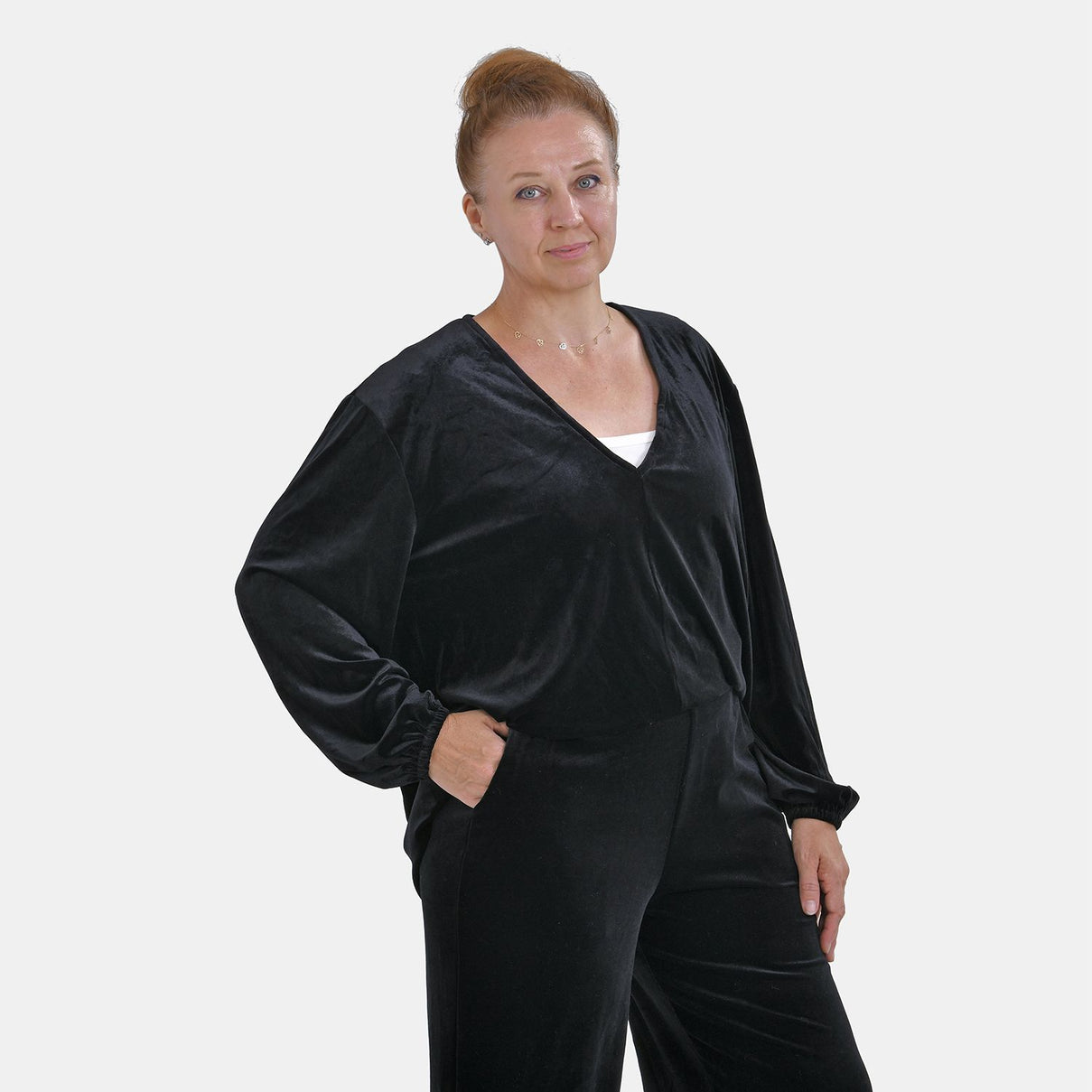 Luxury Velvet V-Neck Blouse (One Size Curve) - Black V32521903 3
