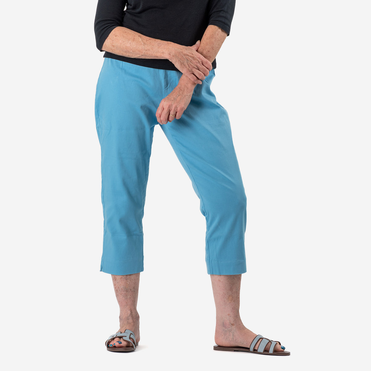 Tamsy Stretch Twill Capri for Women - Cropped Fit V32531556 0
