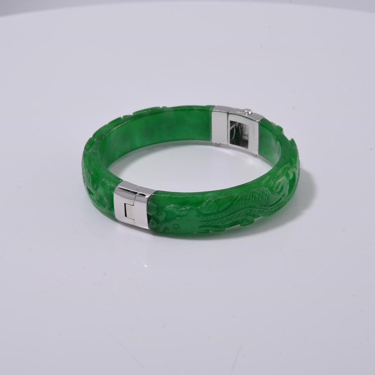 Hand Carved Green Jade Dragon Bangle in Rhodium Overlay Sterling Silver 270 ct., 7.5 Inch 7708801 0