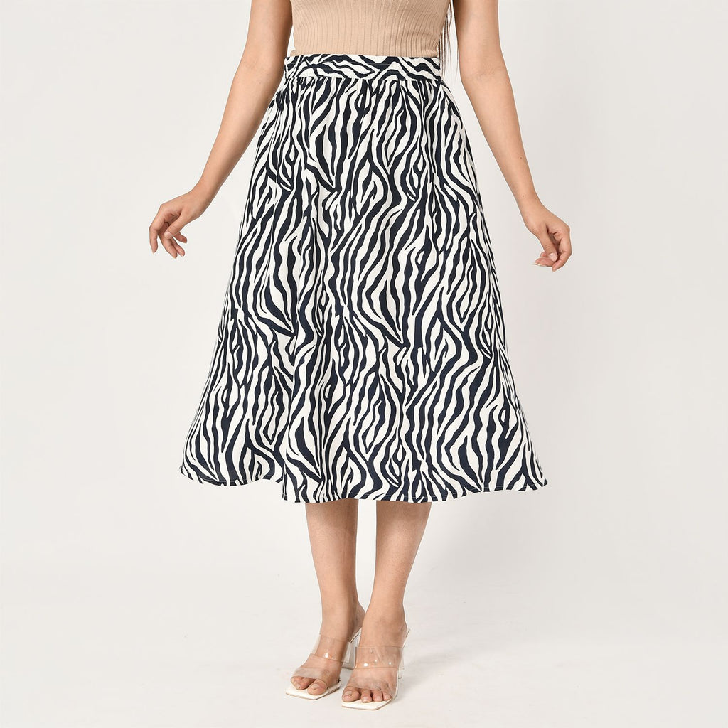 TAMSY 100% Viscose Zebra Pattern Skirt with Elastic Waist (Size XXL 24 - 26) - Off White & Navy_7744970_1