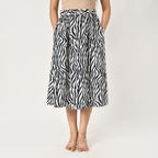 TAMSY 100% Viscose Zebra Pattern Skirt with Elastic Waist (Size XXL 24 - 26) - Off White & Navy_7744970_3