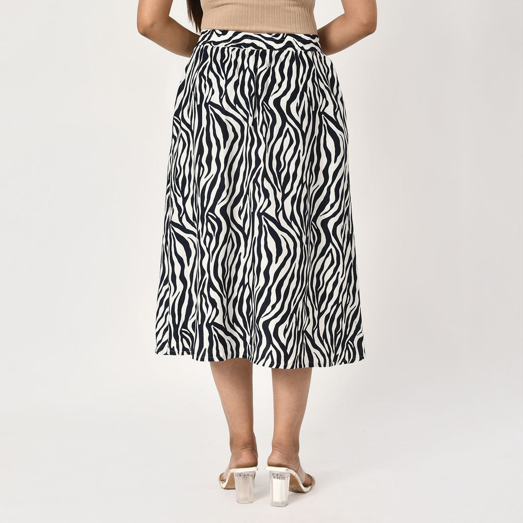 TAMSY 100% Viscose Zebra Pattern Skirt with Elastic Waist (Size XXL 24 - 26) - Off White & Navy_7744970_5