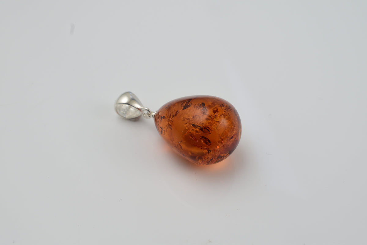 Baltic Amber Solitaire Pendant in Sterling Silver 20.00 Ct 7747422 0