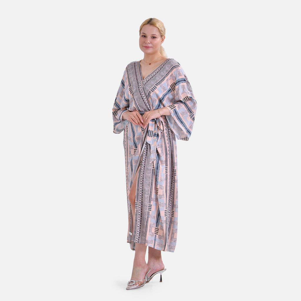 Closeout Deal: Bohemian Style Beige Multi-Stripe Long Wrap Kimono (One Size)_7780514_2