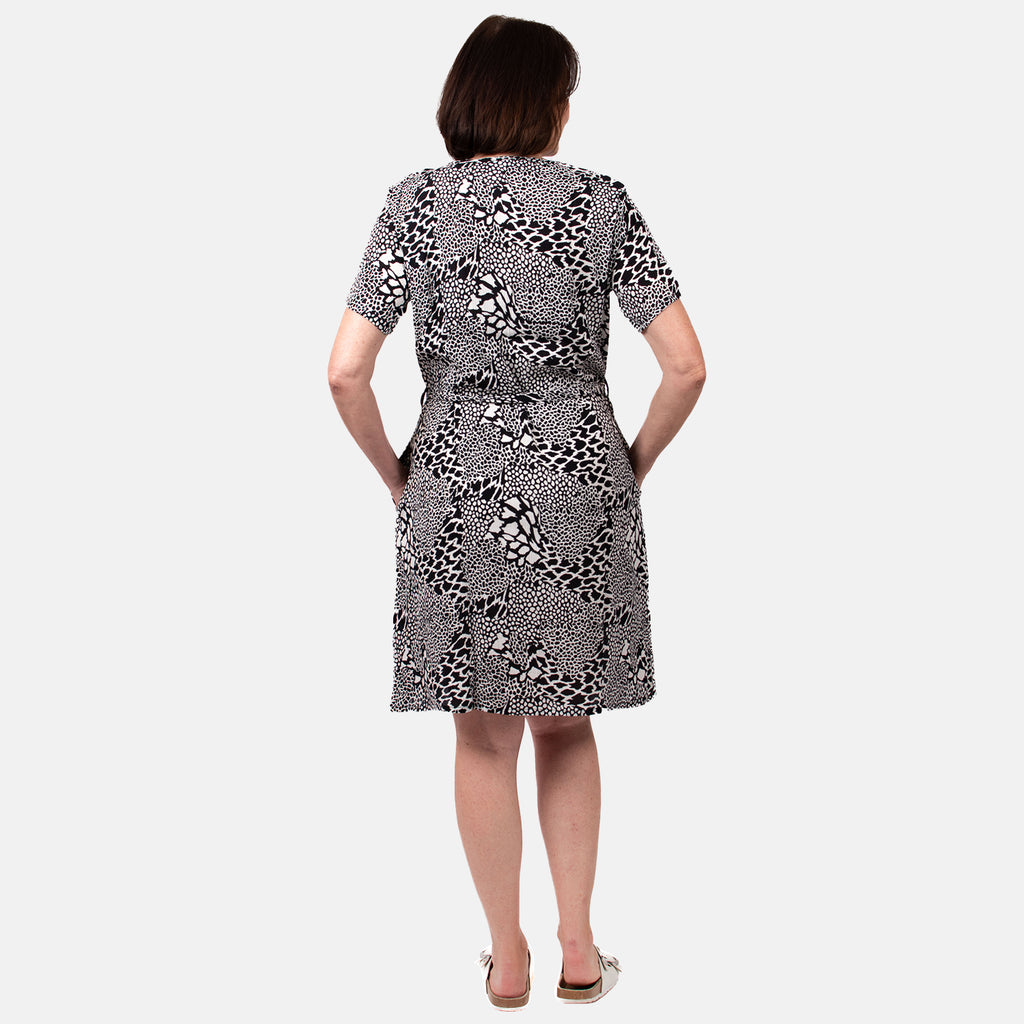 Pure and Natural 100% Viscose Woven Dress (Size M) - Black_7806510_2