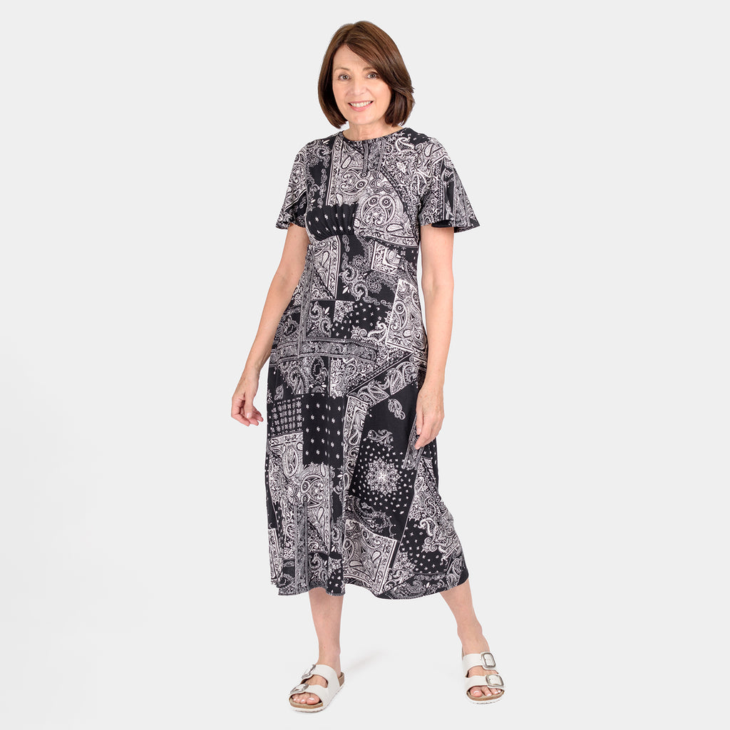 100% Cotton Printed Pattern Maxi Dress with Flutter Sleeves (Size 10) - Black & White_7806563