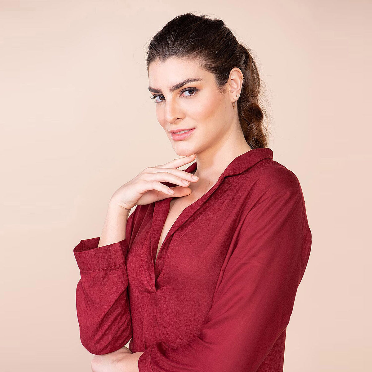 TAMSY V-Neck Super-Soft Women's Top - Maroon V32647816 3