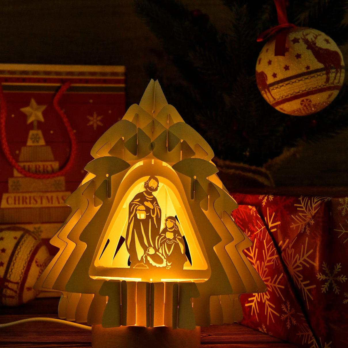3D Paper Tree Lamp with Nativity Scene V32526856 1