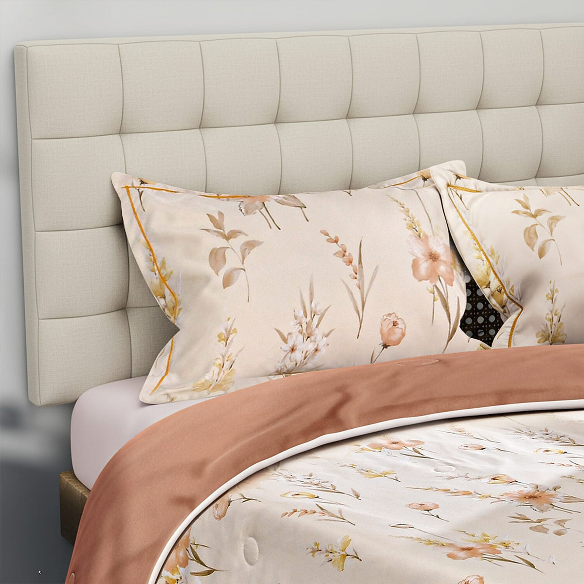 4 Seasons Luxury Bedding Collection - Down Alternative Comforter Quilt With Silk Touch and Matching Pillowcases (King Size) 7832125 4