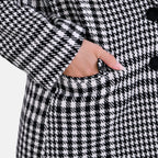 La Marey Plaid Suit Blazer (Size 16 to 18) - Black_7839435_5