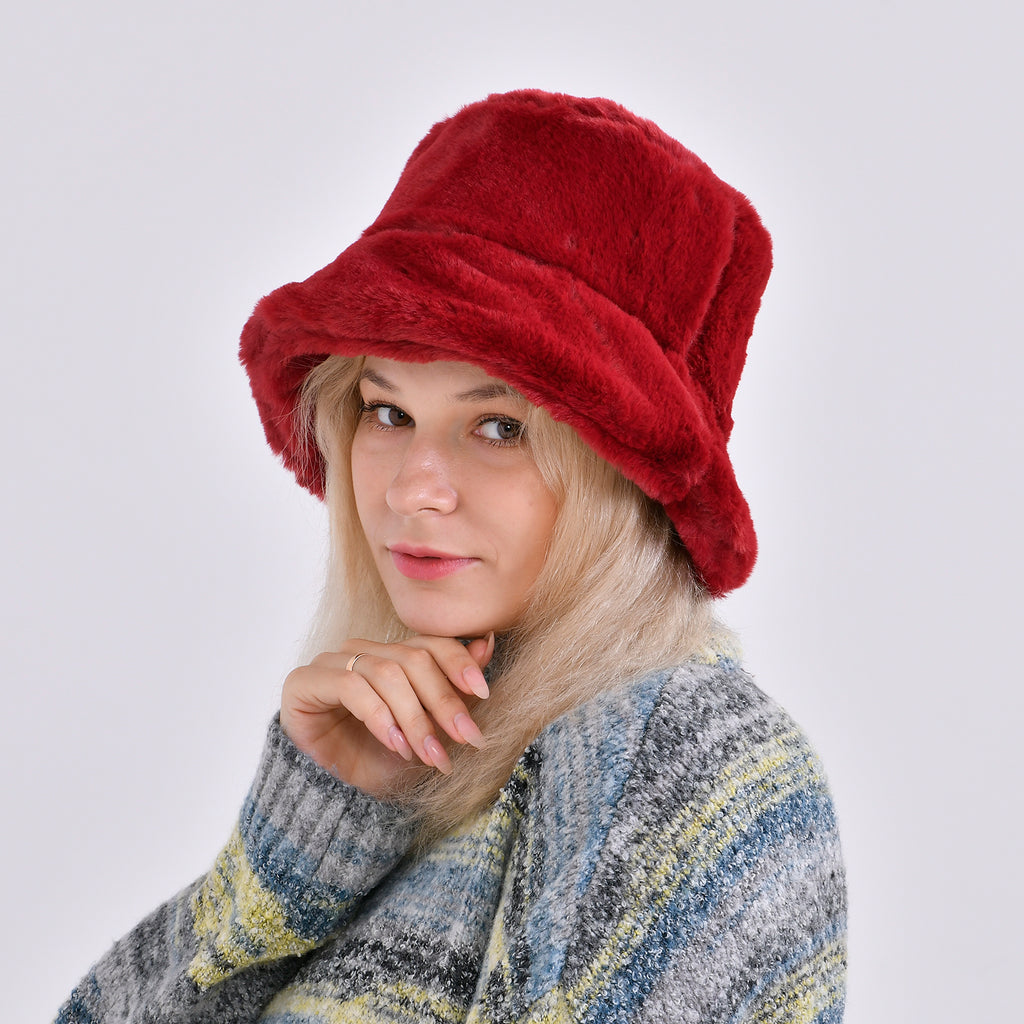 Lightweight and Cozy Faux Fur Bucket Hat (58cm) - Burgundy_7846716_2