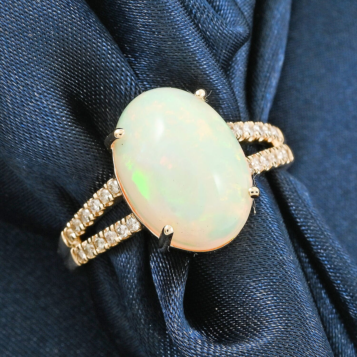14K Yellow Gold  AAA   Ethiopian Opal ,  White Diamond  I2 Ring 4.80 ct,  Gold Wt. 4.02 Gms  4.800  Ct. 7848032 1
