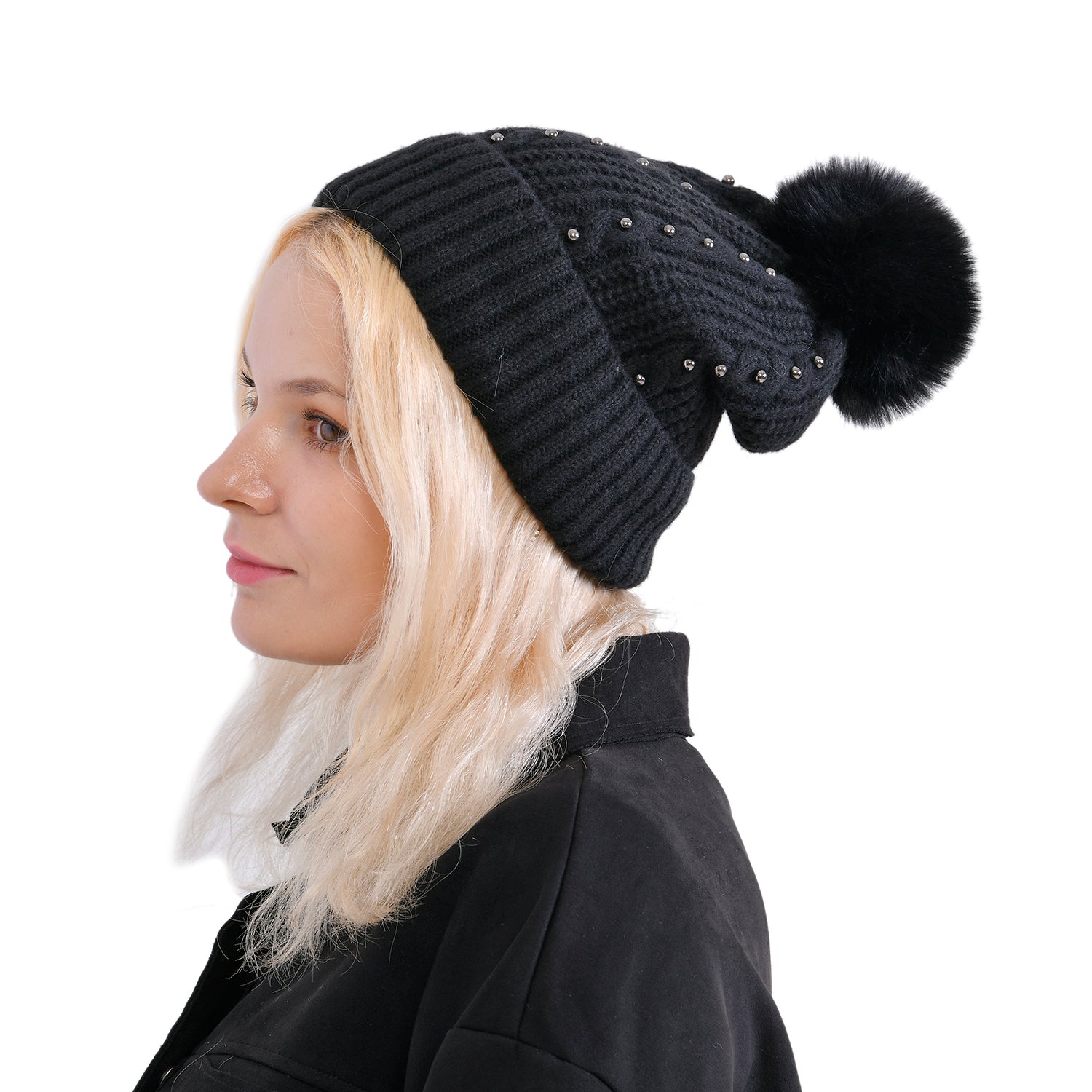 Cuff Beanie with Faux Pearl (22 x 21cm) - Black V32513338 0
