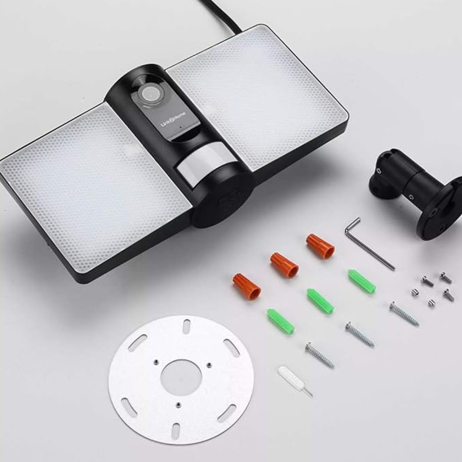 Link2Home Outdoor Floodlight Camera with PIR V32513826 5