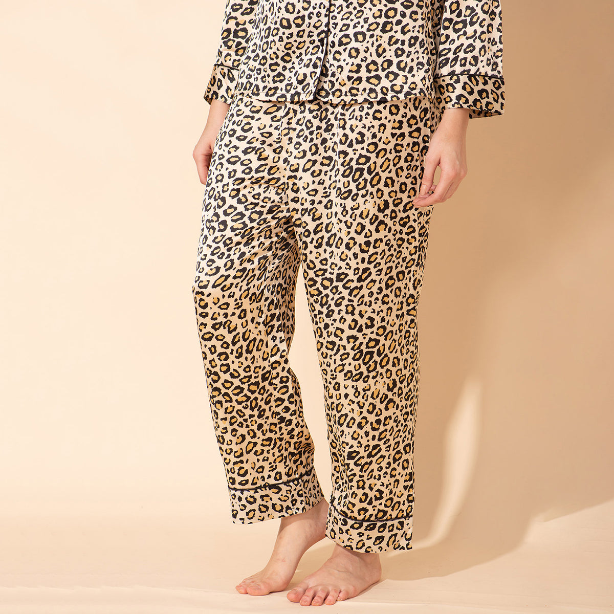 TAMSY Leopard Pattern Silk Like Nightwear Set (Size L) - Champagne V32513763 6