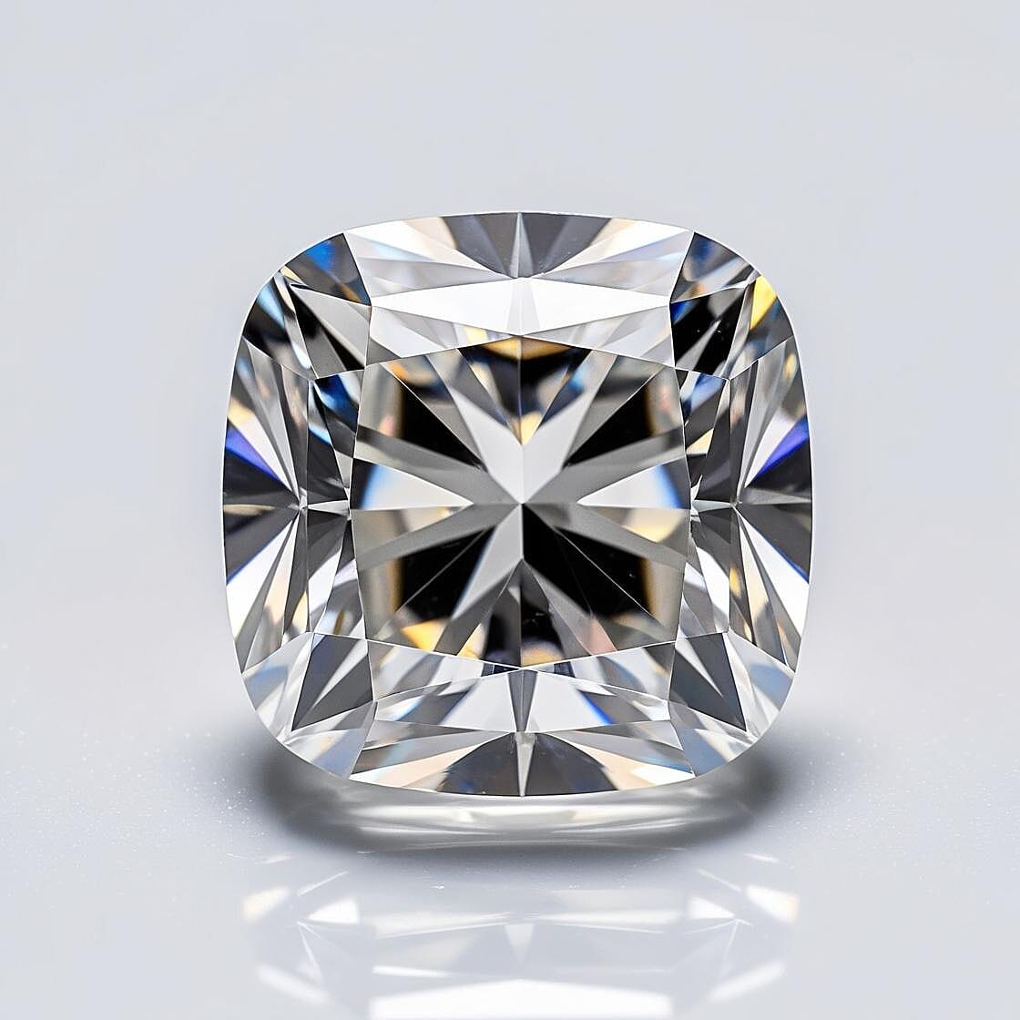 Luxuriant Diamond IGI Certified 3 Ct. Lab Grown Diamond (VS2/G) in Cushion Shape 7925988 3