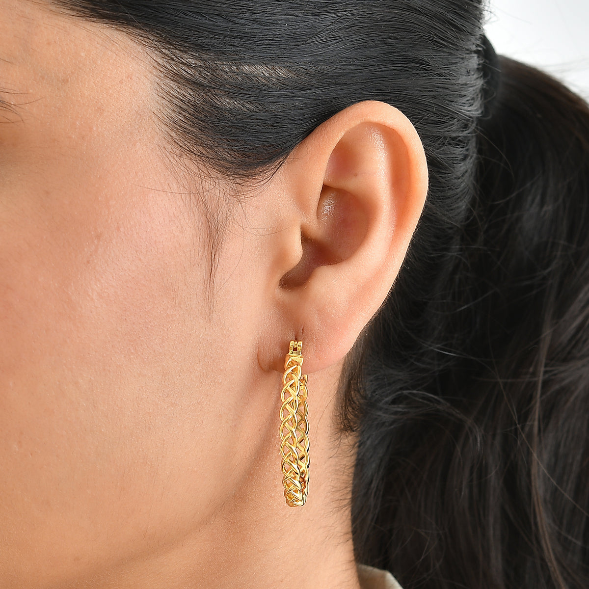 EverTrue Bronzella Collection - Earring with Clasp Back in Yellow Gold Tone 7935330 1