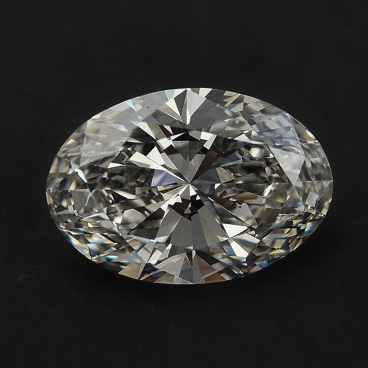 LUXURIANT 3 Ct. Loose Lab Grown Diamond in Oval Shape (VS2-G) 7935495 2