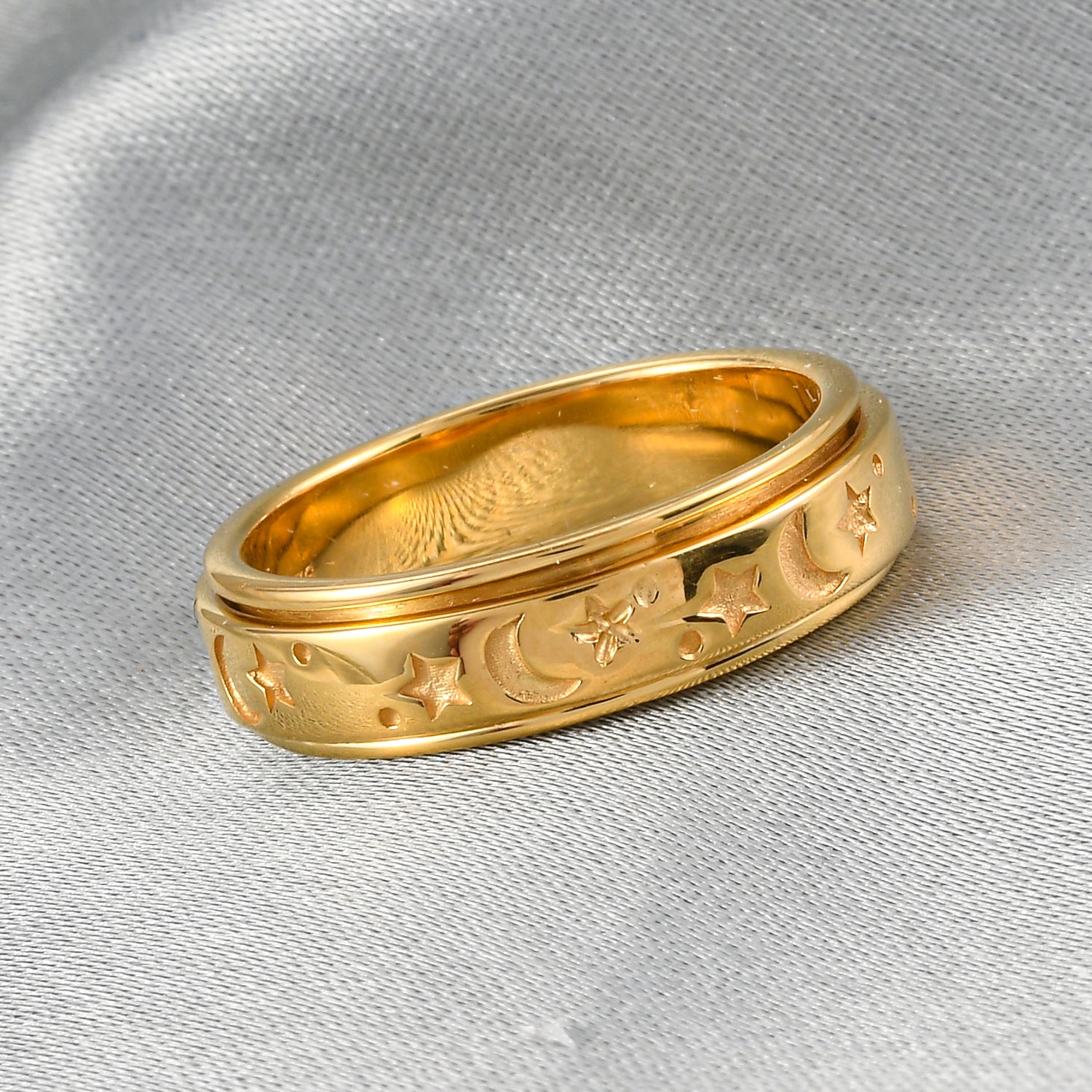 18K Vermeil Yellow Gold Plated Sterling Silver Star and Moon Spinner Ring V32531281 2