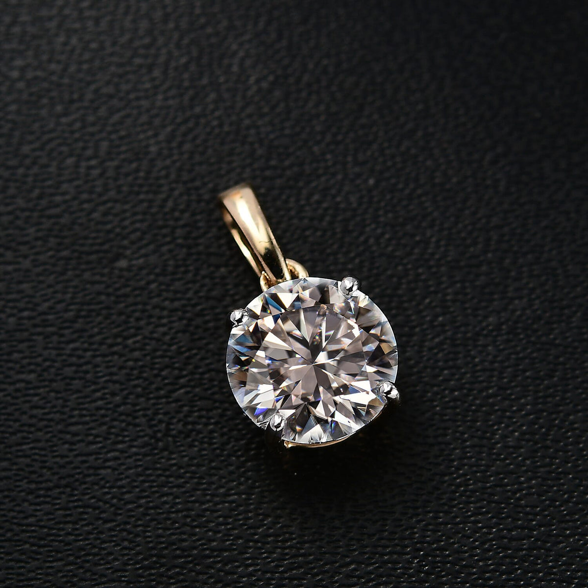 LUXURIANT 1.5 Ct. Lab Grown Diamond Solitaire Pendant in 9K Yellow Gold 7956179 3