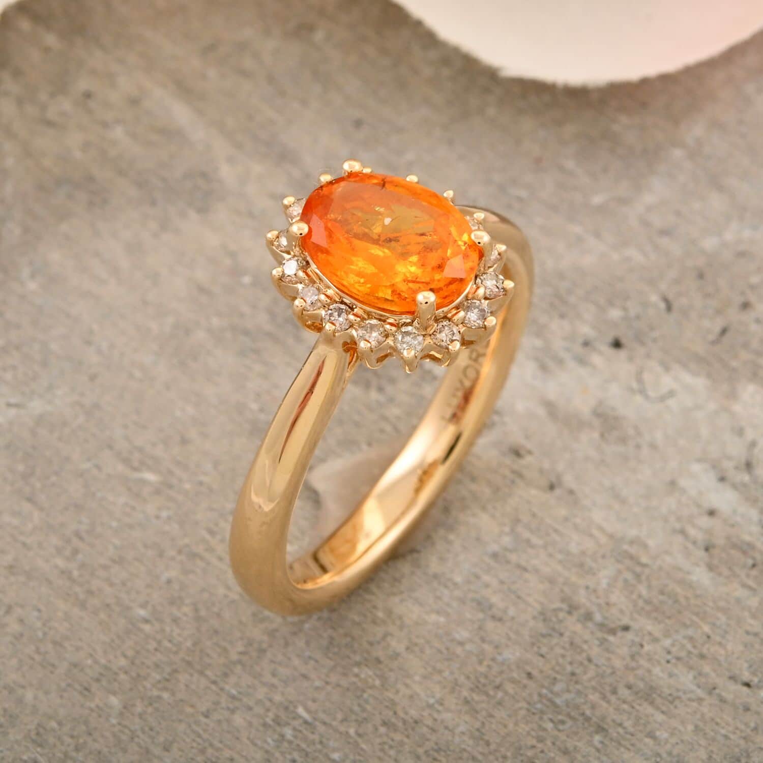 Certified &amp; Appraised LUXORO 1.53 Ct. AAA Fanta Garnet, Diamond Halo Ring in 10K Yellow Gold 7958230 1