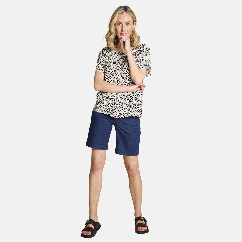 Emreco Short Sleeve Ivory Leaf Print Off-Shoulder Top (Size 20)_7972558_1