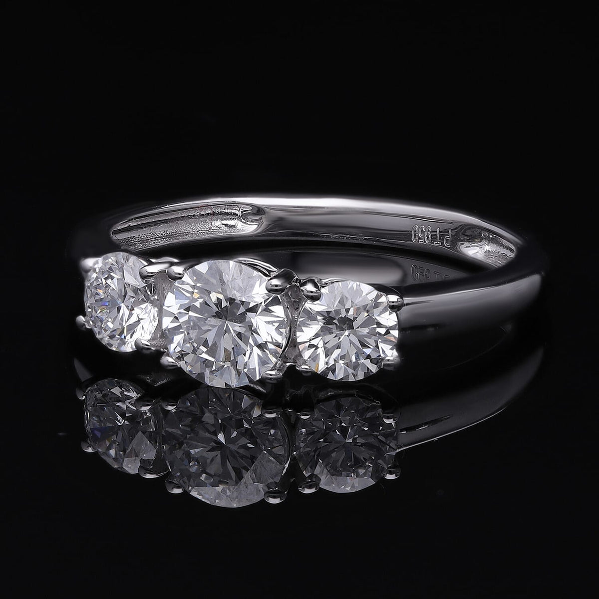 LUXURIANT 1 Ct. Lab Grown Diamond (VS-G/H) Trilogy Ring in 950 Platinum SGL Certified 7979473 2