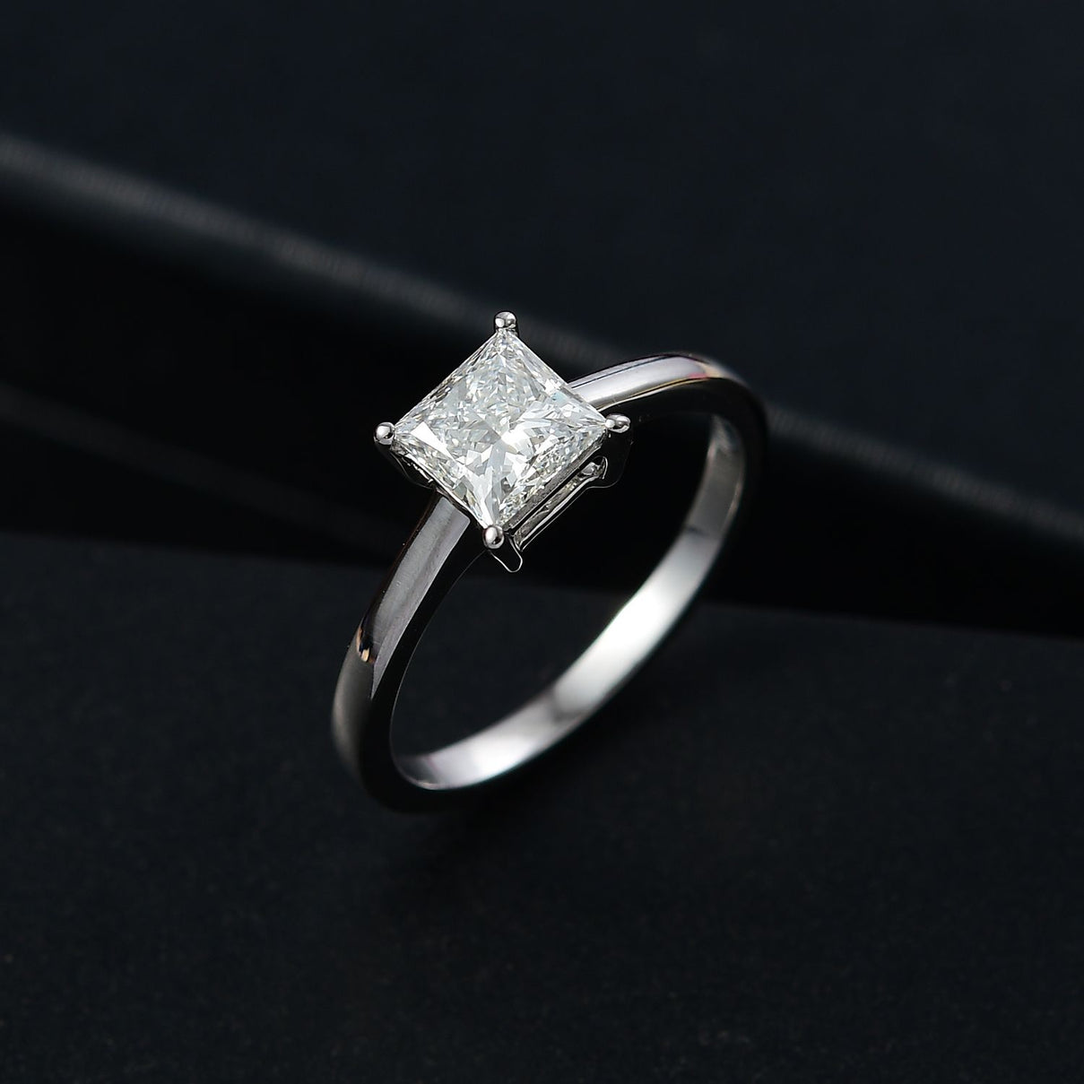 LUXURIANT 1 Ct. Lab Grown Diamond Solitaire Ring in 950 Platinum SGL Certified (VS-GH) 8021701 2