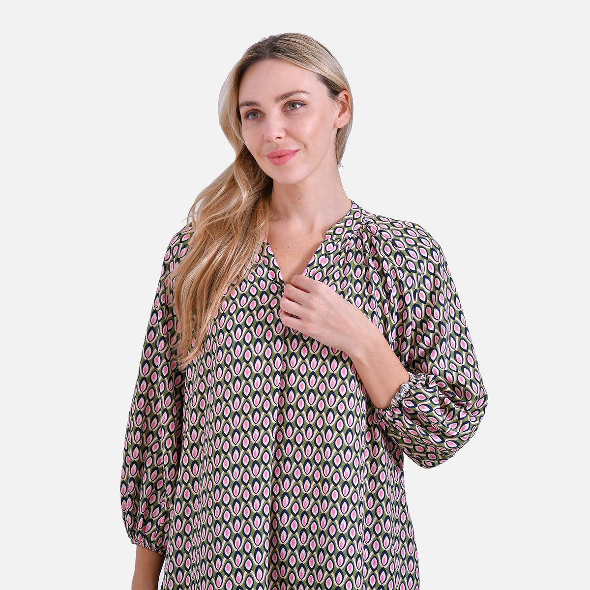 La Marey Geometric Print Three-Quarter Sleeve V-Neck Casual Midi Dress (Size L) - Green V32593504 4