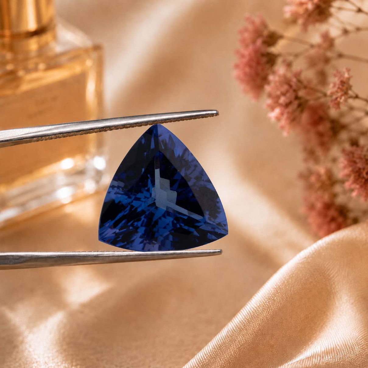 AAA Tanzanite Trillion Gemstone 2.25 Ct. 8054765 2