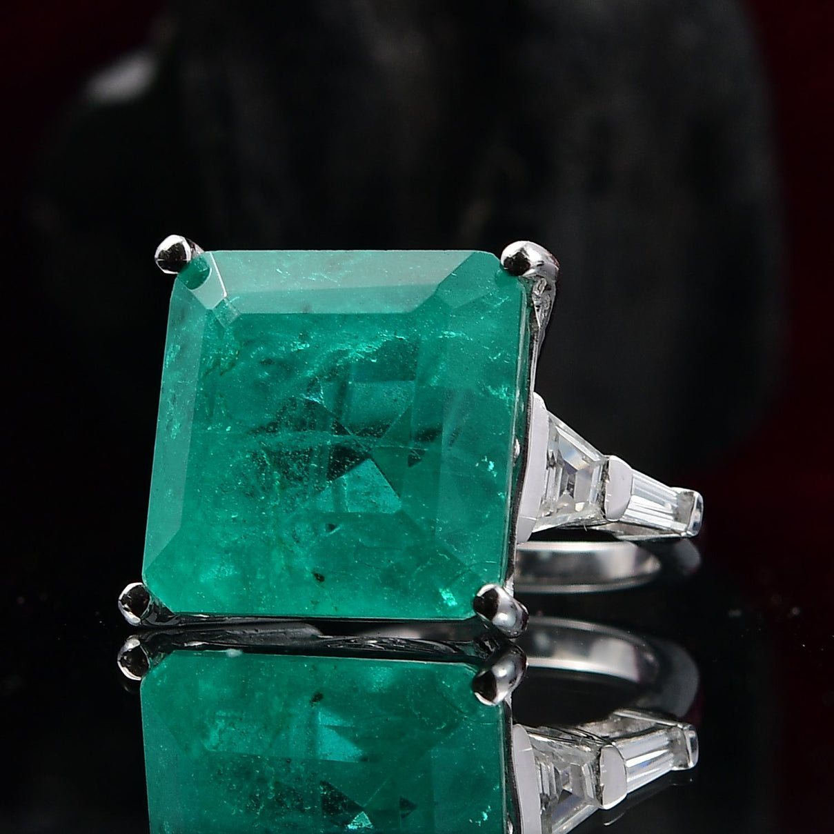 Emeraldine Triplet Quartz &amp; White Zircon Ring in Rhodium Overlay Sterling Silver 18.20 Ct. V32520778 2