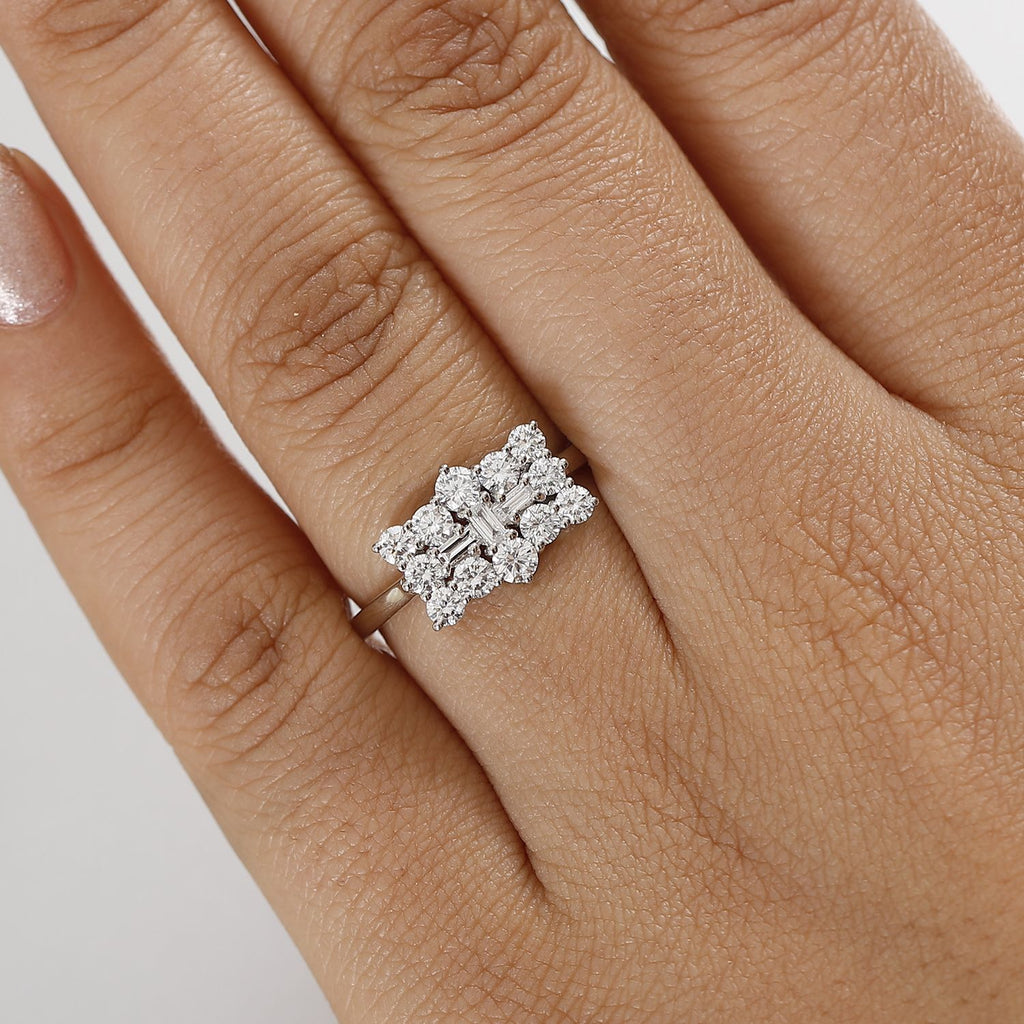 Luxuriant 950 Platinum SGL Certified (VS/EF) Lab Grown Diamond Boat Ring 1.00 Ct, Platinum Wt. 4.41 Gms_8062905_2