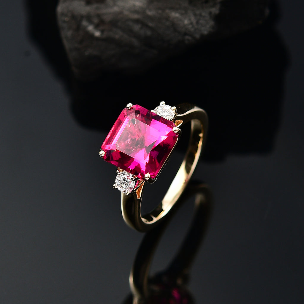 Luxuriant 9K Yellow Gold AGI Certified AAA Lab Grown Bixbite & Lab Grown Diamond (VS/EF) Ring 3.27 Ct._8063207_1