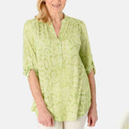 Snake Print V-Neck Jersey Half Button-Up Shirt (Size 12) - Green_8064721