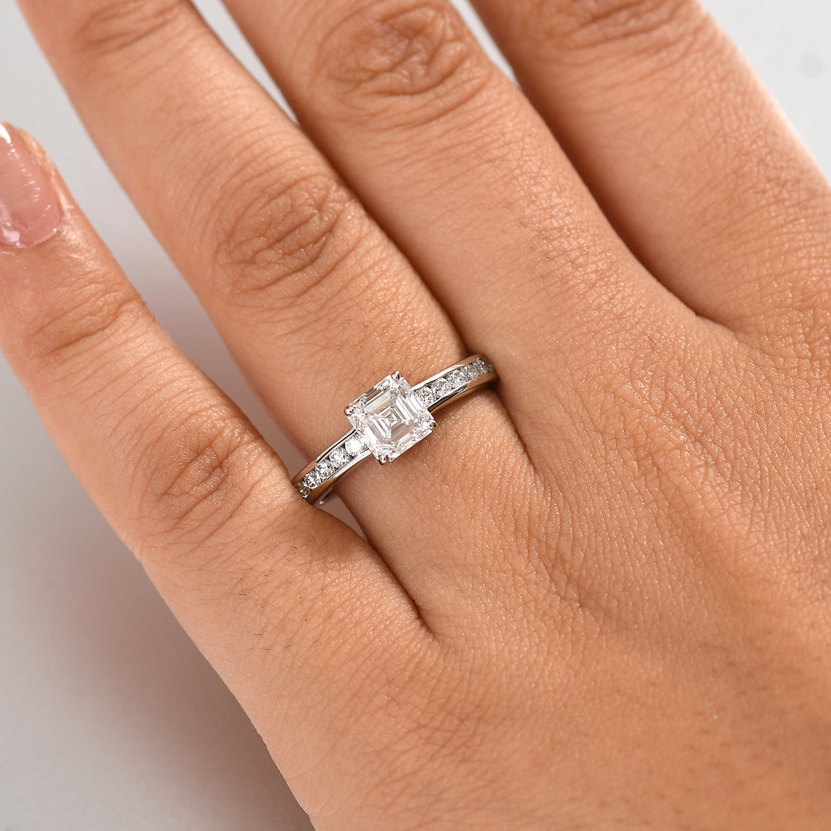 LUXURIANT 2 Ct. Emerald-Cut Lab Grown Diamond Ring in 950 Platinum IGI Certified 8094718 3