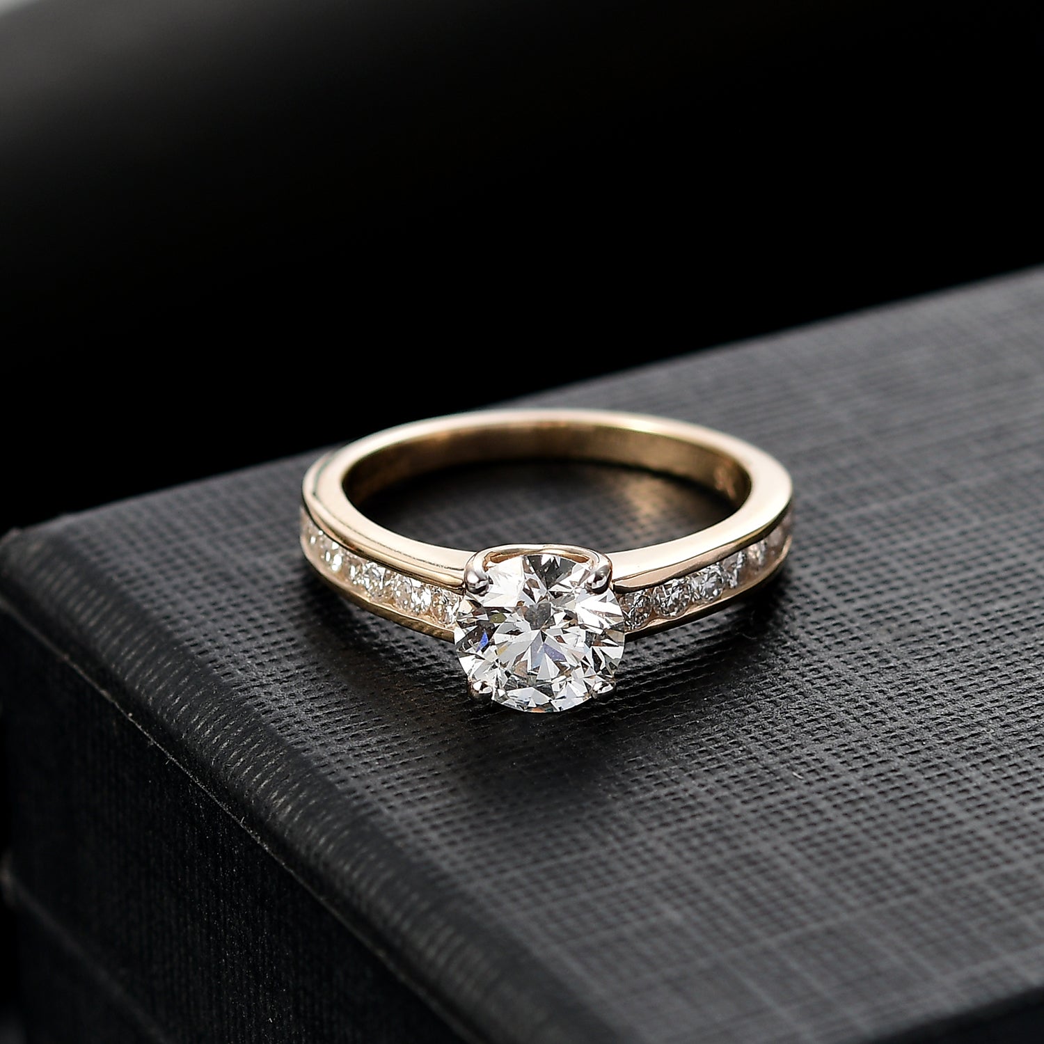 LUXURIANT 1.50 Ct. Lab Grown Diamond Solitaire Ring in 9K Yellow Gold SGL Certified 8094865 2