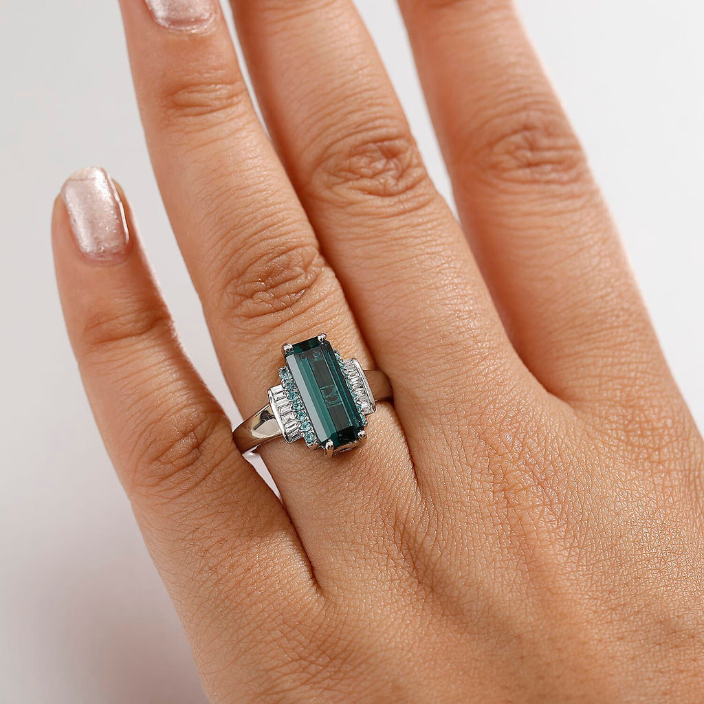 950 Platinum AAAA Indicolite Paraiba Tourmaline, White Diamond EF, VS2 Solitaire Ring, Platinum Wt.7.88 Gms  3.930  Ct._8095663_2