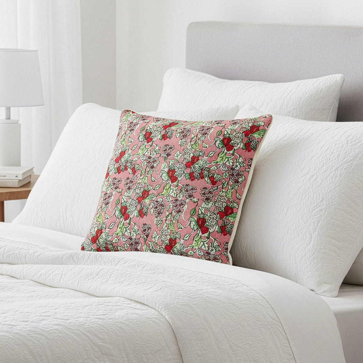 Signare Tapestry Collection - Designer Inspired Wild Strawberry Garden Cushion 8103839 3