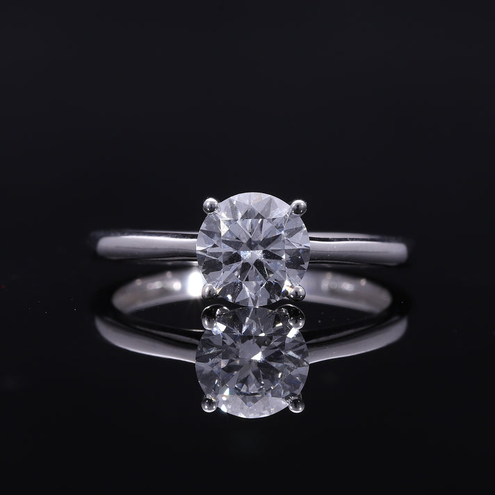 LUXURIANT 1 Ct. Lab Grown Diamond D Colour Solitaire Ring in 950 Platinum, IGI Certified 8105677 2
