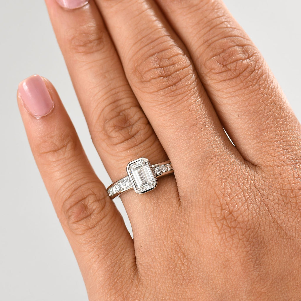 Luxuriant 950 Platinum IGI Certified (VS/EF) Lab Grown Diamond  Ring 2.00 Ct, Platinum Wt. 5.28 Gms._8107167_2
