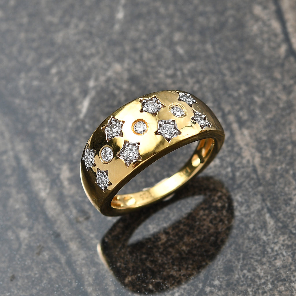 Luxuriant Diamond Lab Grown Diamond (SI/G-H) Star Motif Flush-Set Band Ring in 18K Vermeil Yellow Gold Plated Sterling Silver 0.33 Cts_8109799_1
