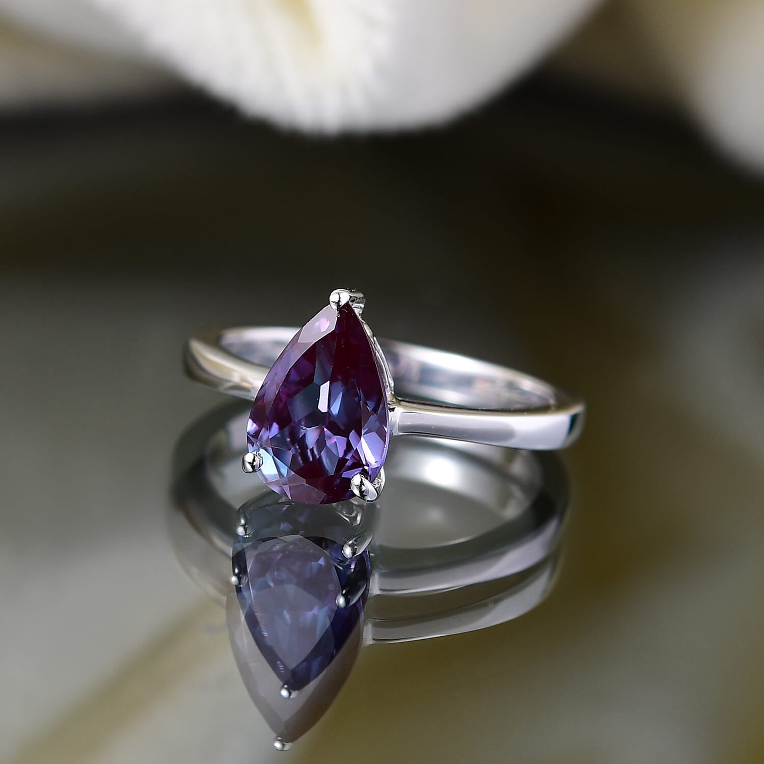 LUXURIANT 2 Ct. AAA Lab Grown Alexandrite Ring in 10K White Gold 8112144 1