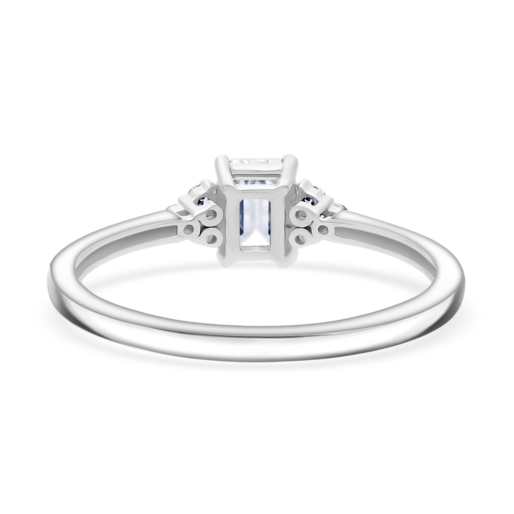 Luxuriant 9K White Gold Lab Grown Diamond (VS/EF) SGL Certified Ring_8132109_4