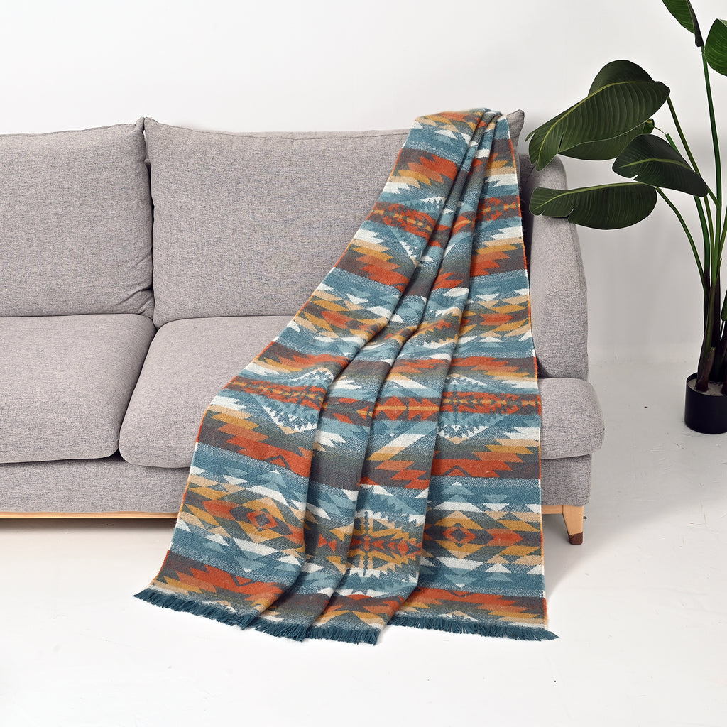 Striped Pattern Knitted Aztec Throw Cozy Blanket (50x70 inch) - Green & Orange_8187015