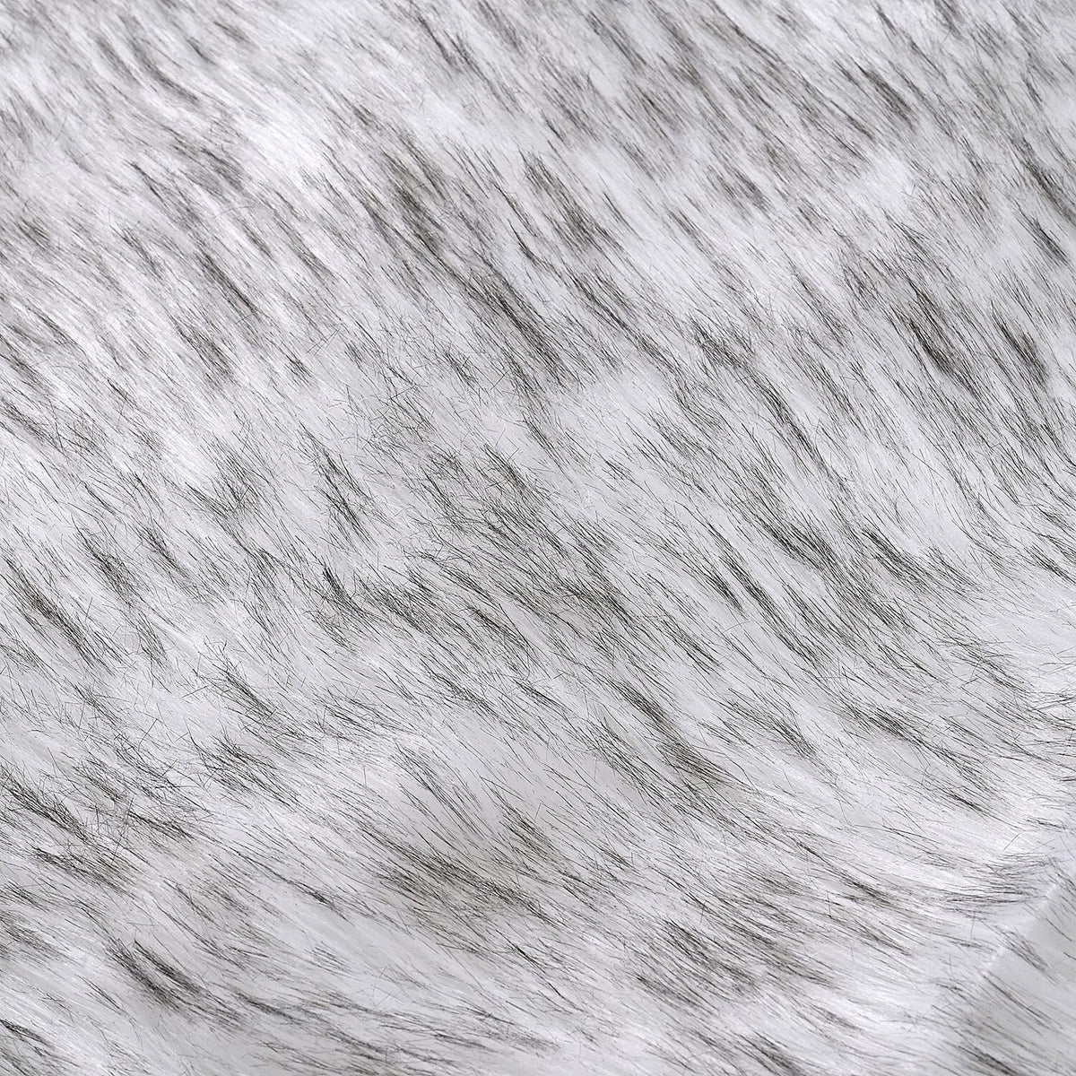 Homesmart Luxury Tip-Dyed Faux Fur Rug with Foam Base (180 x 100 cm) - White with Black 8189846 4