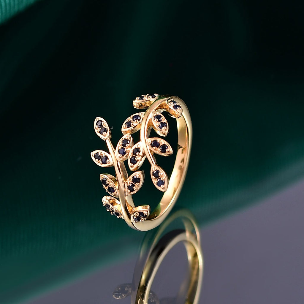 Djoy Blue Sapphire Ring in 18K Vermeil Yellow Gold Sterling Silver_8191089_1