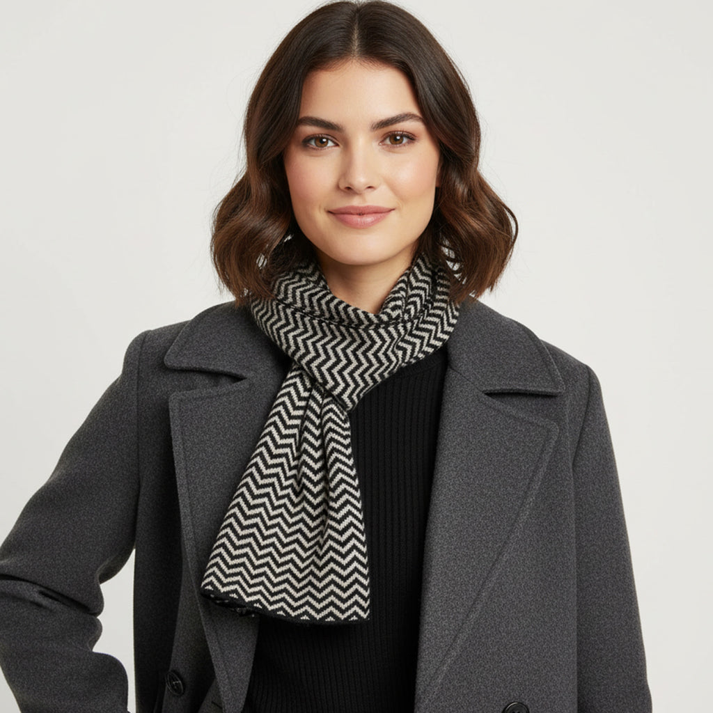 Stylish Knit Scarf & Headband Set - Black & Off-White_8201211_1