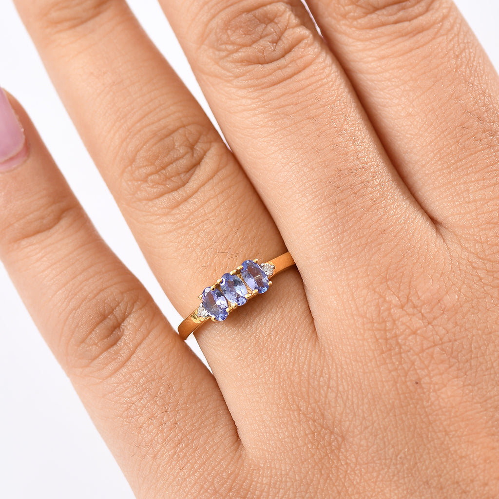 Royal Bali Collection - D'Joy Tanzanite & Lab Grown Diamond Ring in 18K Vermeil Yellow Gold Plated Sterling Silver 0.70_8201973_2